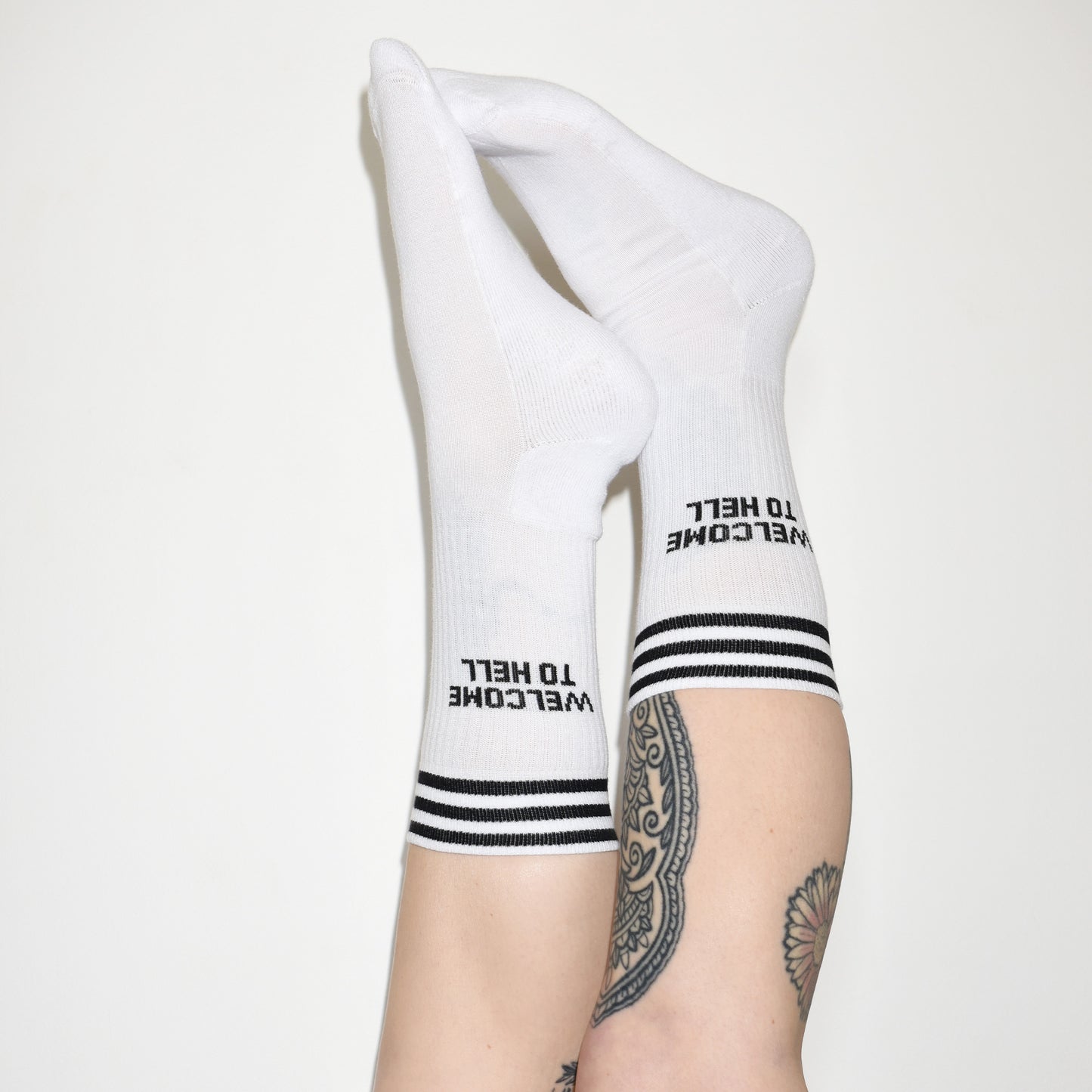 WELCOME TO HELL BLACK - WHITE SOCKS