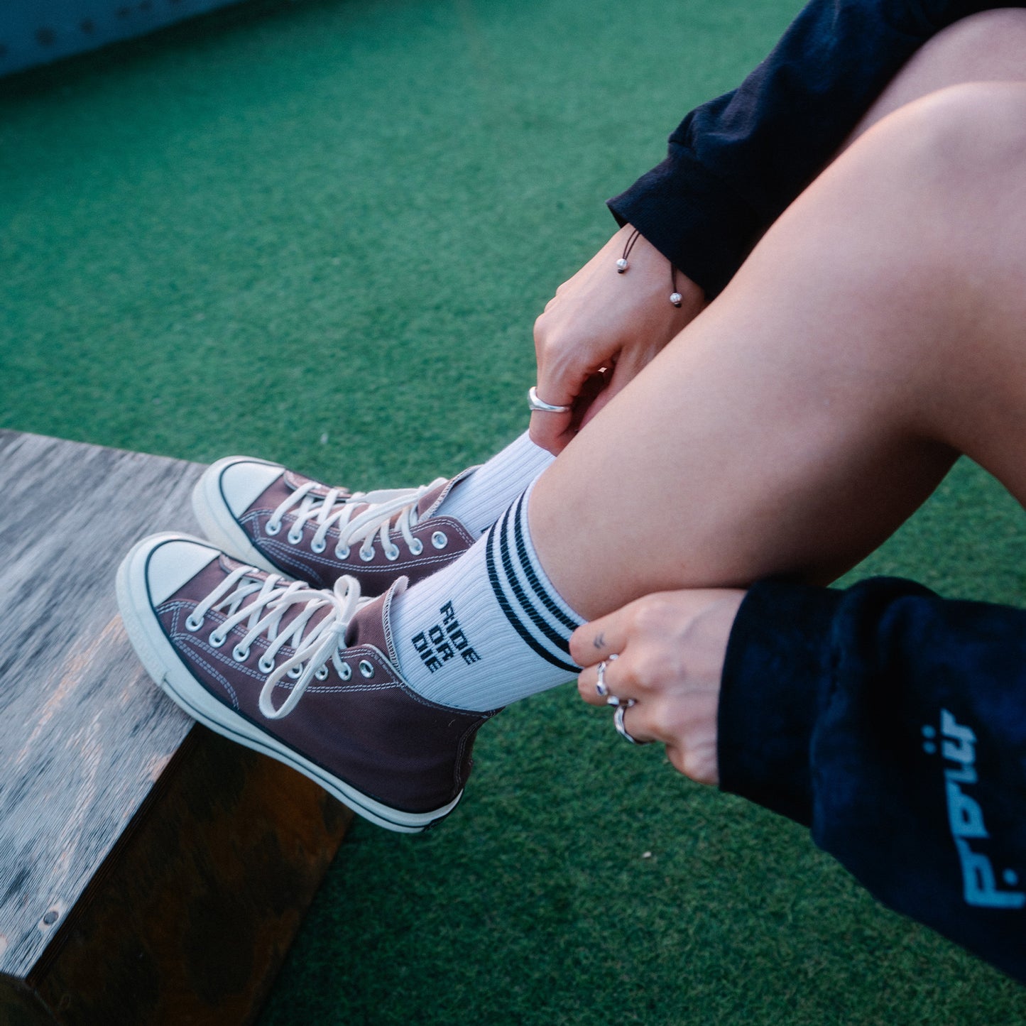 RIDE OR DIE BLACK - WHITE SOCKS