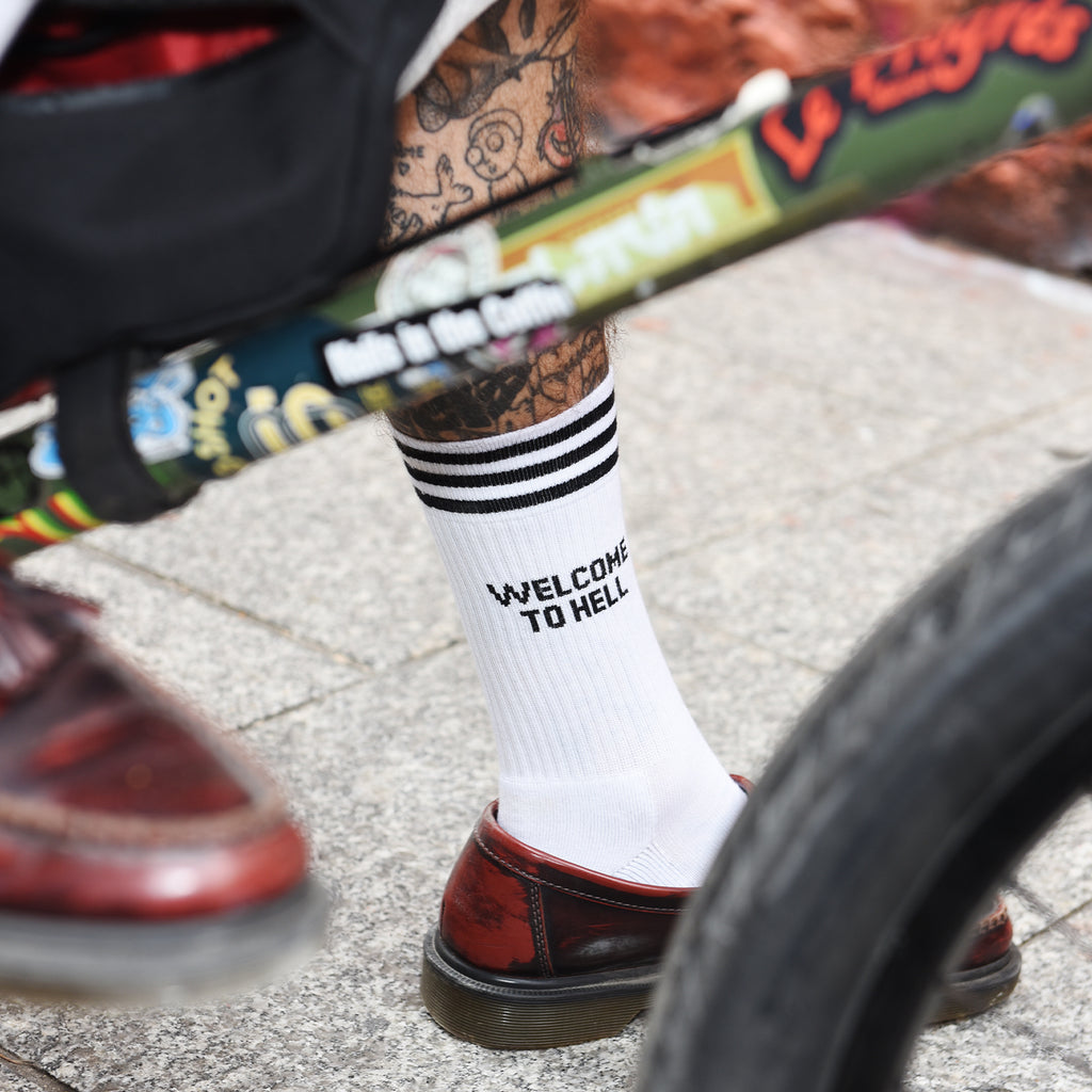 WELCOME TO HELL BLACK - WHITE SOCKS